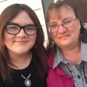 Meet your Posher, Adrienne